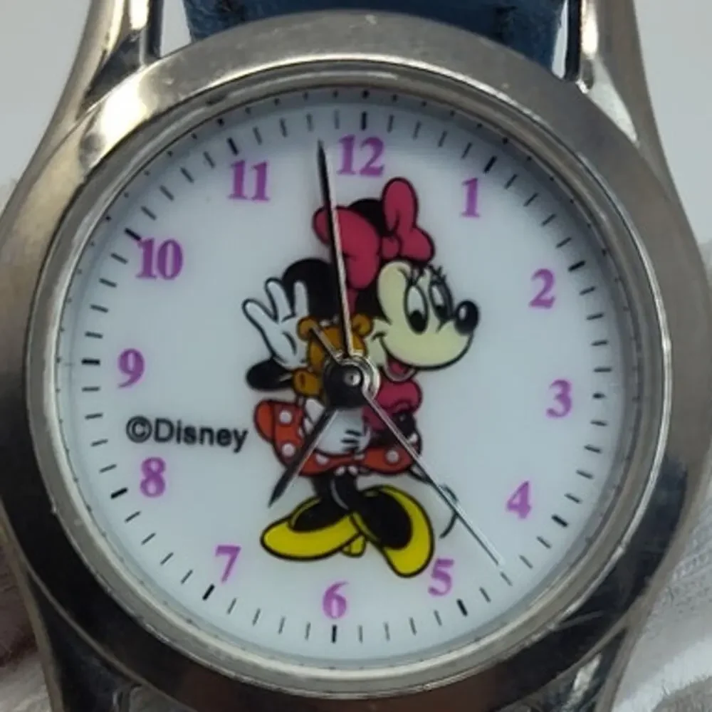 Rare Vintage Minnie Mouse Holding Teddy Bear Watch